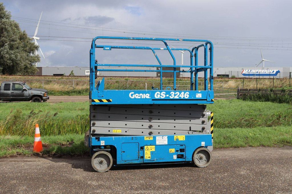 Schaarhoogwerker Genie GS-3246 Elektrisch 317kg 11.75m 2008