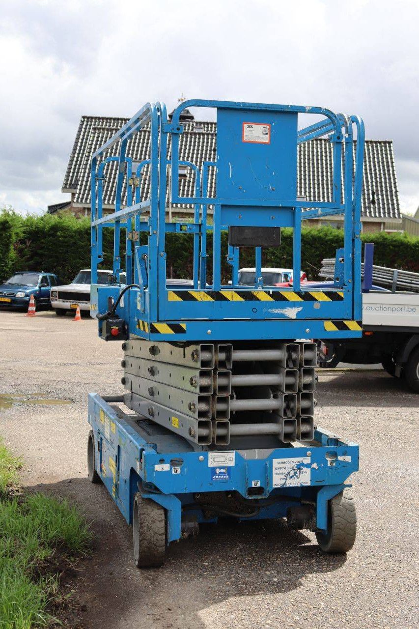 Schaarhoogwerker Genie GS-3246 Elektrisch 317kg 11.75m 2008
