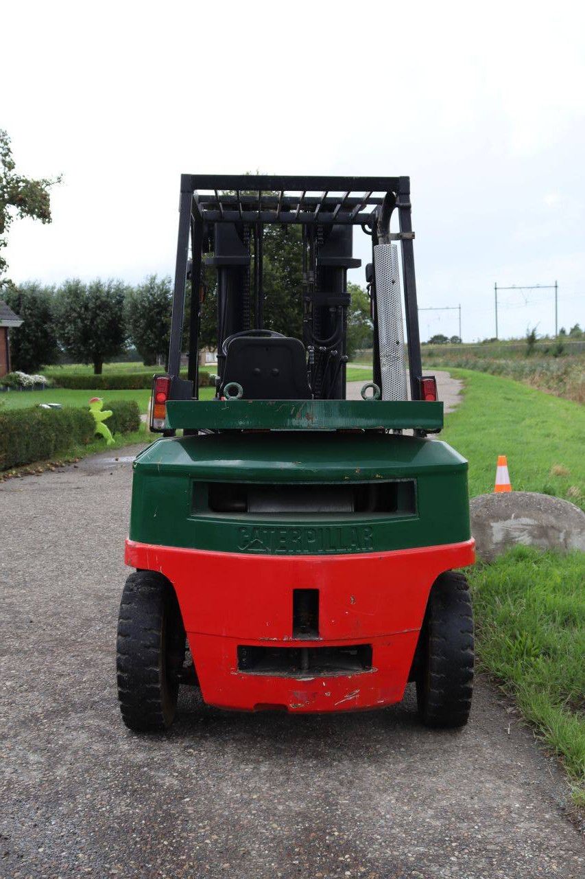 Caterpillar DP40 Diesel Forklift 4000kg 5.0m 1996