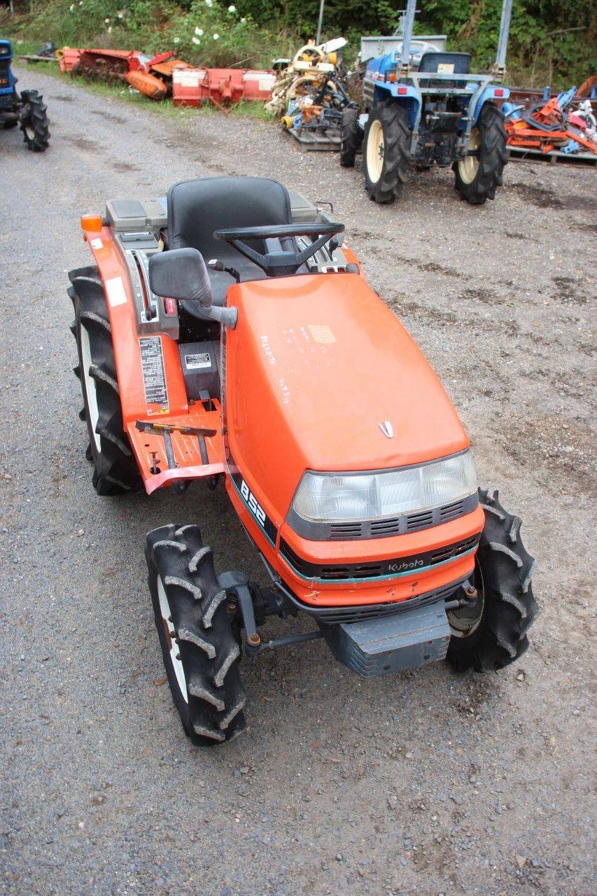 Minitractor Kubota B52 Diesel 15pk