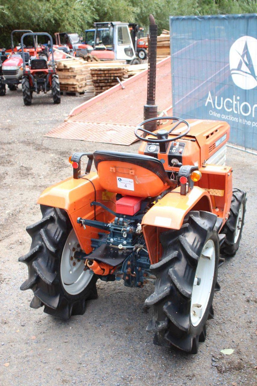 Kleintraktor Kubota B1500DT Diesel 15 PS