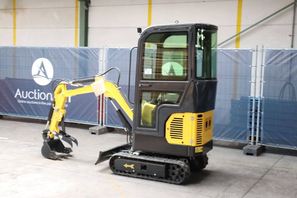 Minibagger ZVOX ME15 Benzin 15 PS 2025