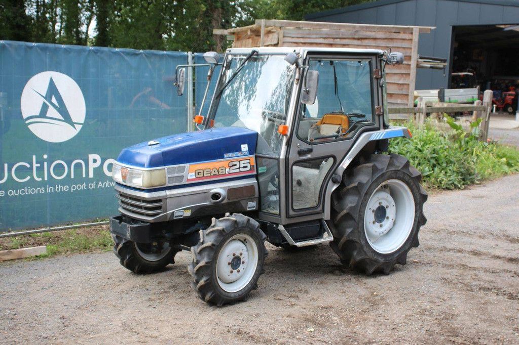 Minitraktor Iseki Geas TG25F Diesel 25 PS
