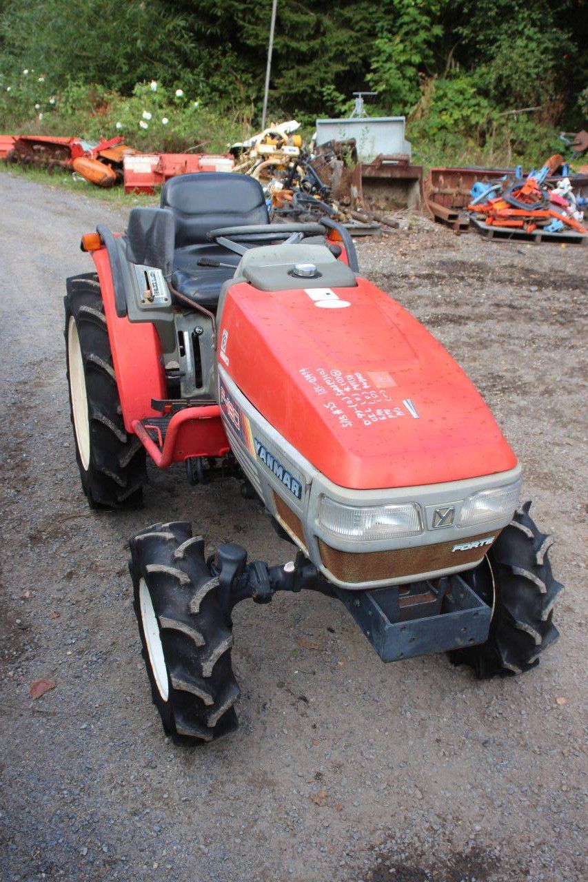 Kleintraktor Yanmar F-180 Diesel 18 PS