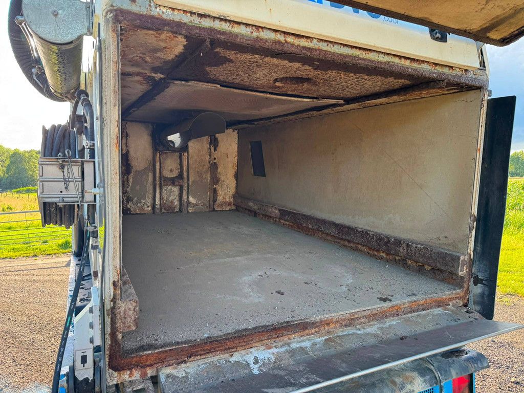 Sweeper/Vacuum Machine Schmidt Cleango 400 Diesel 110kW 2007