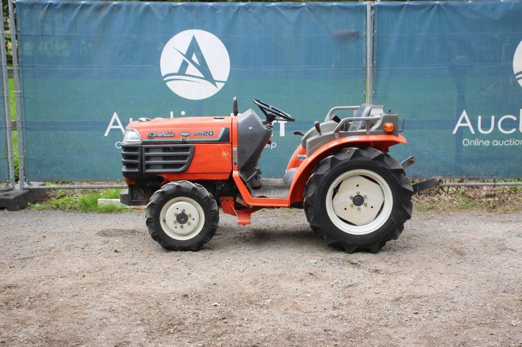 Mini-Traktor Kubota Granbia GB20 Diesel 19,7 PS