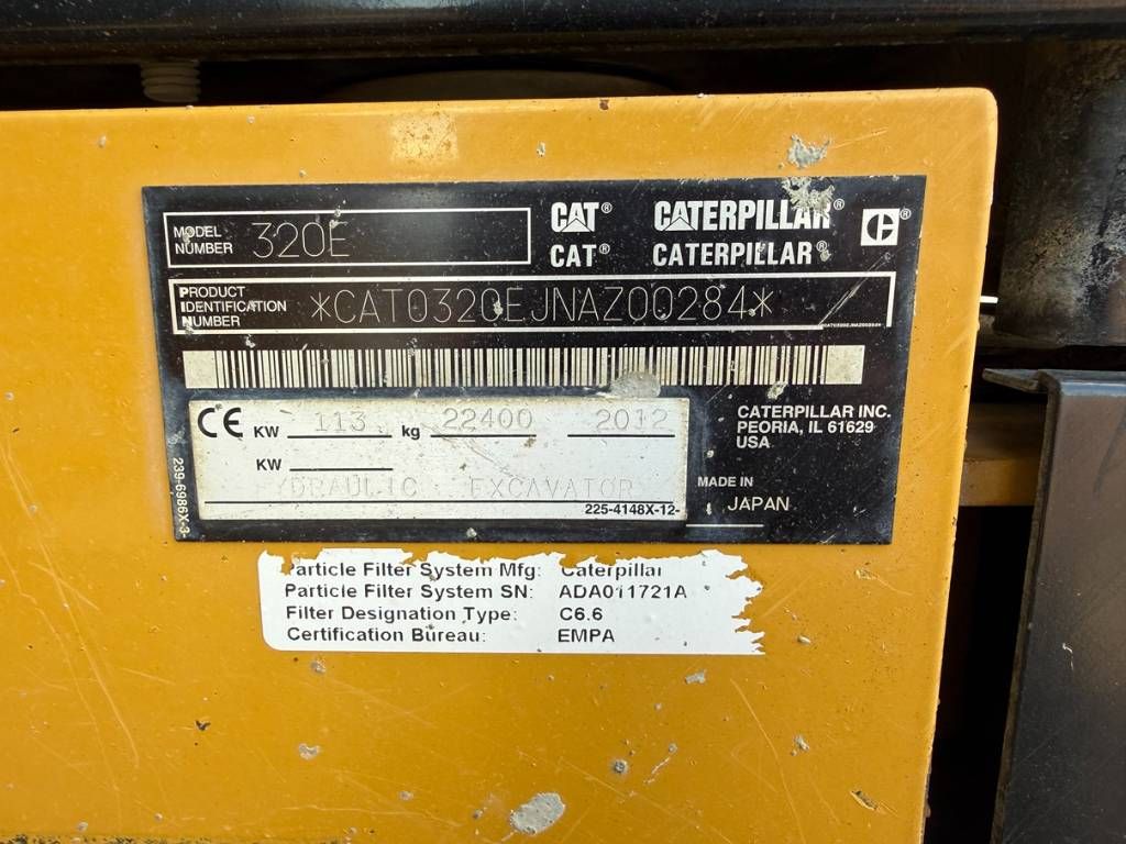 CAT 320 E