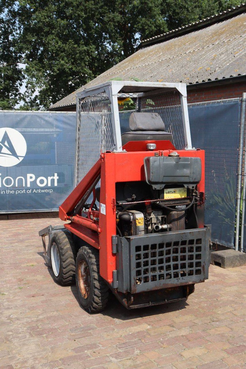 Diesel Skid Steer Loader (Margin)
