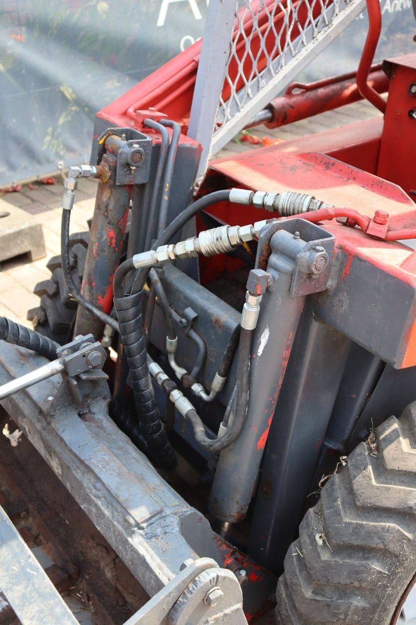 Diesel Skid Steer Loader (Margin)
