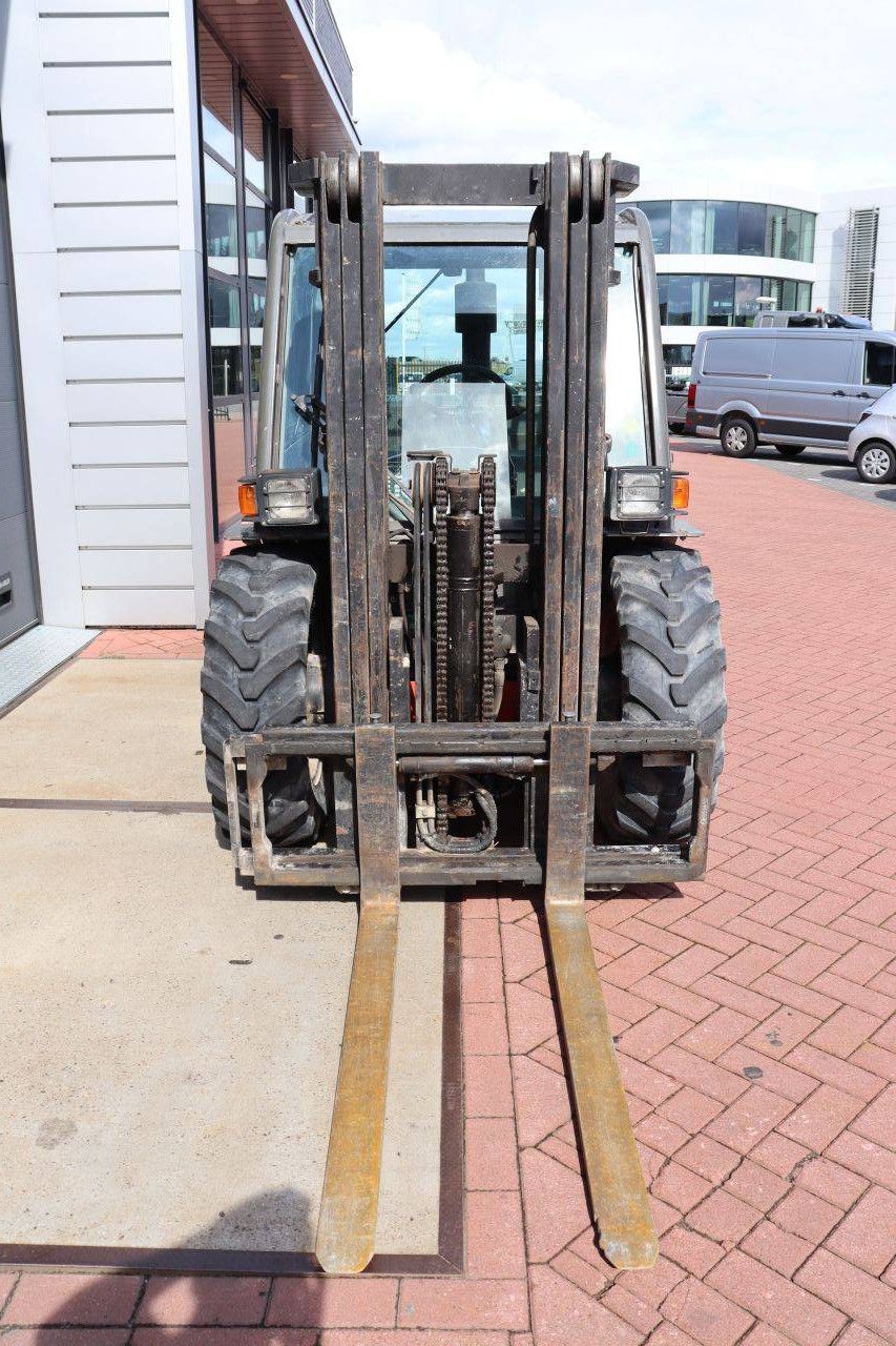 Ruw-terreinheftruck Manitou MH25-4 T Buggy Diesel 44.7kW 2500kg 3.7m 2005