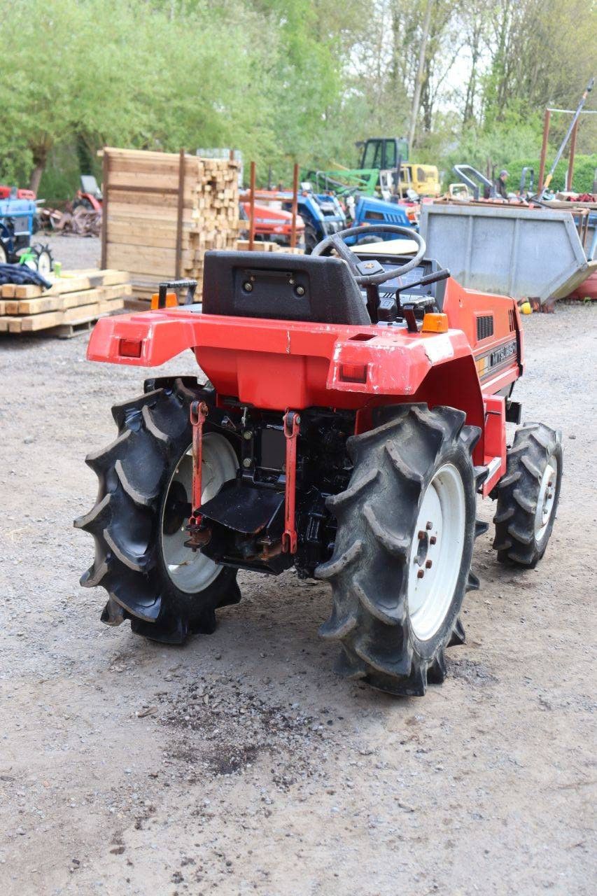 Kleintraktor Mitsubishi MT15D Diesel 15 PS