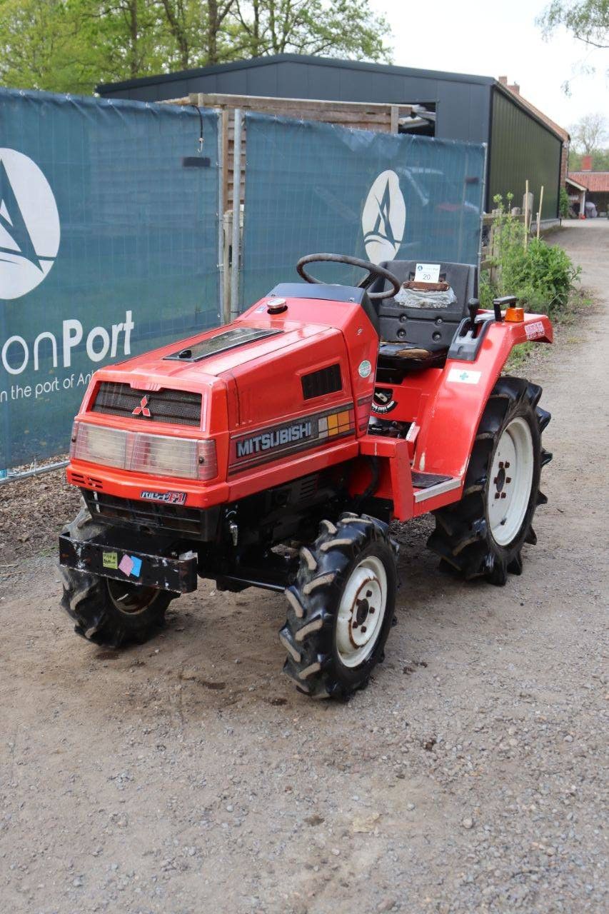 Kleintraktor Mitsubishi MT15D Diesel 15 PS