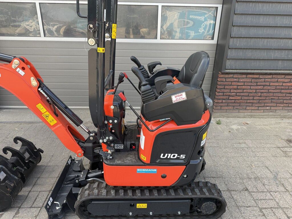 Kubota U10 minigraver DEMO 2023 10 uur €295 LEASE