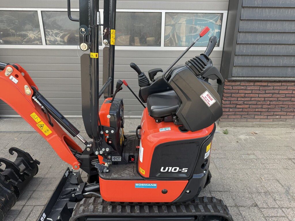 Kubota U10 minigraver DEMO 2023 10 uur €295 LEASE