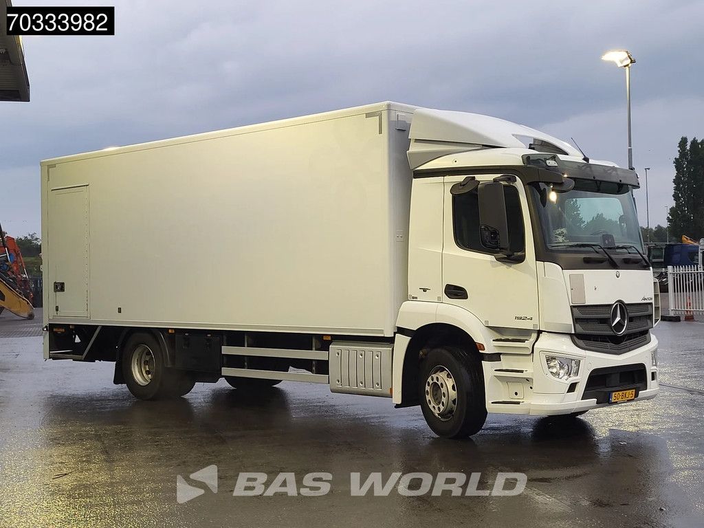 Mercedes Antos Antos 1924 4X2 19t NL-Truck 2000kg Ladebordwand Automatic Euro 6