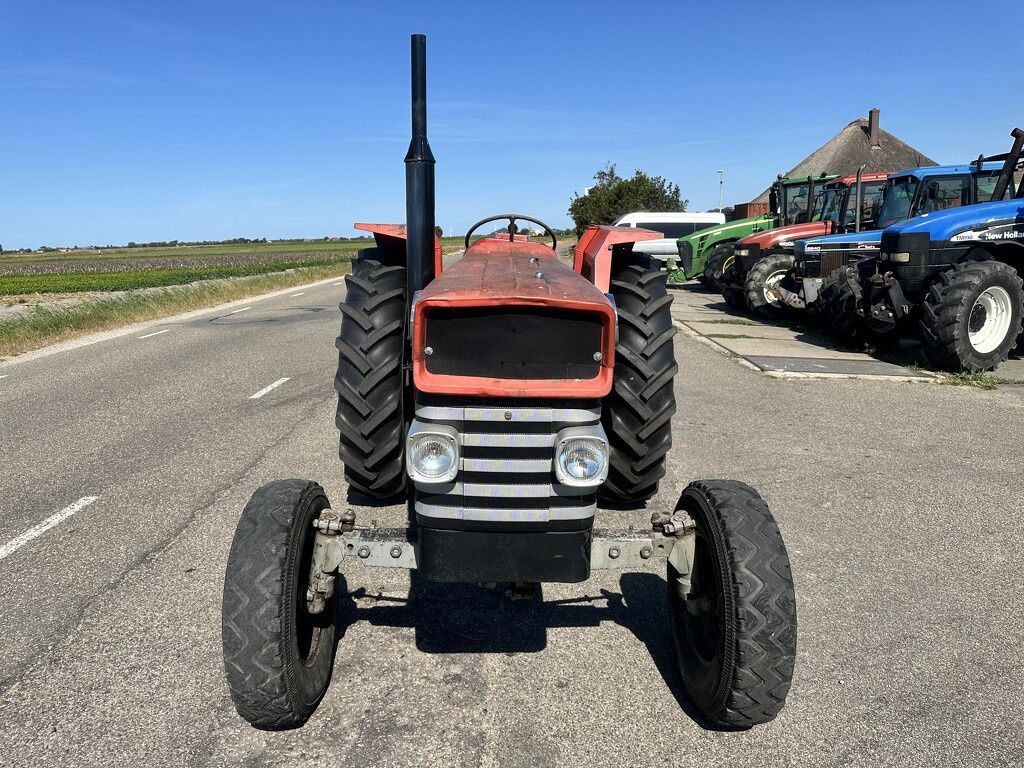 Massey-Ferguson 165