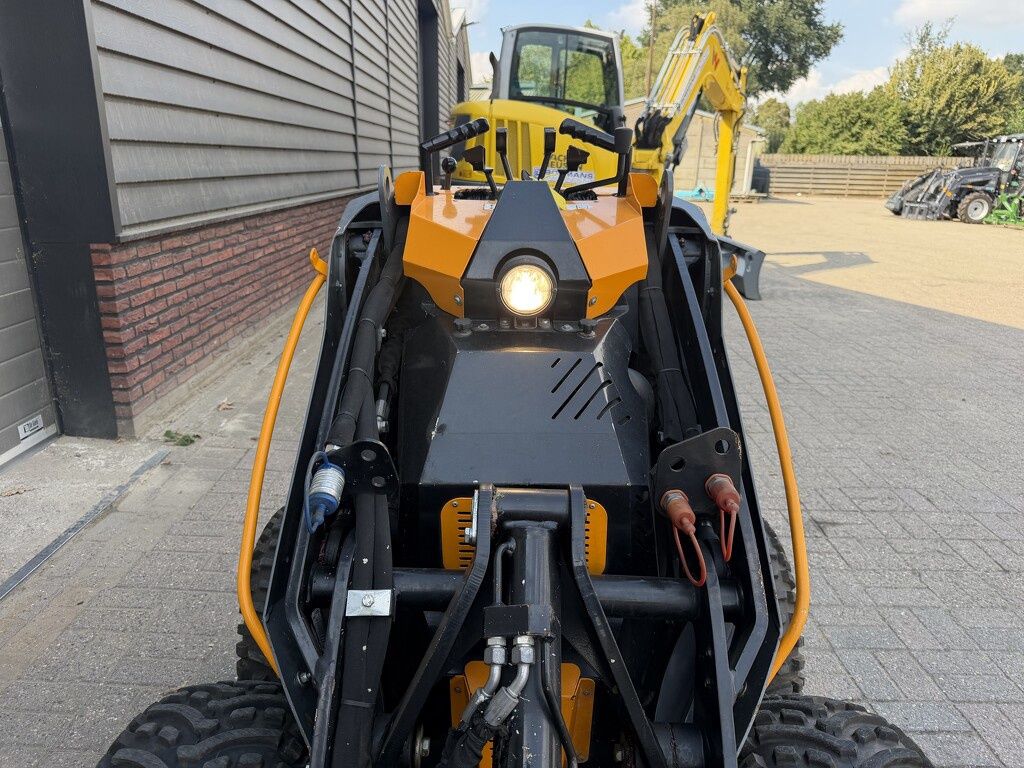 Giant SK252 D skid schranklader / minishovel 2019