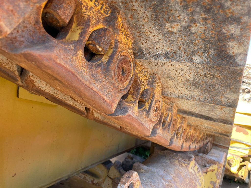 Caterpillar D8R