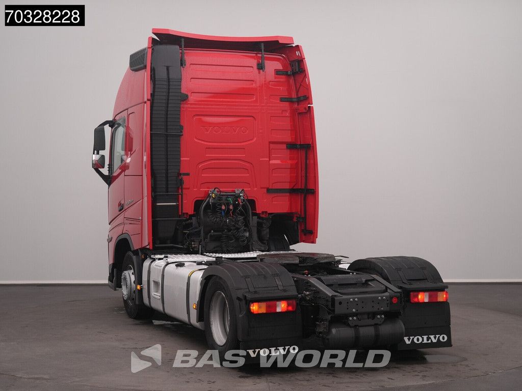 Volvo FH 460 4X2 XL 2x Tanks Navi ACC