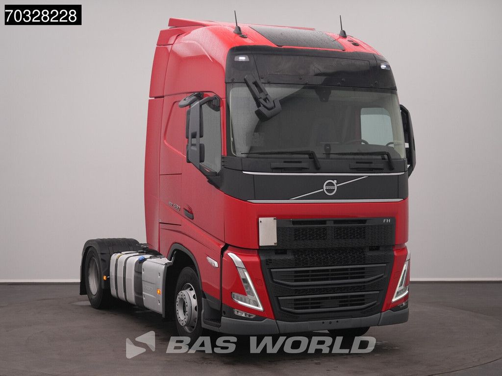 Volvo FH 460 4X2 XL 2x Tanks Navi ACC