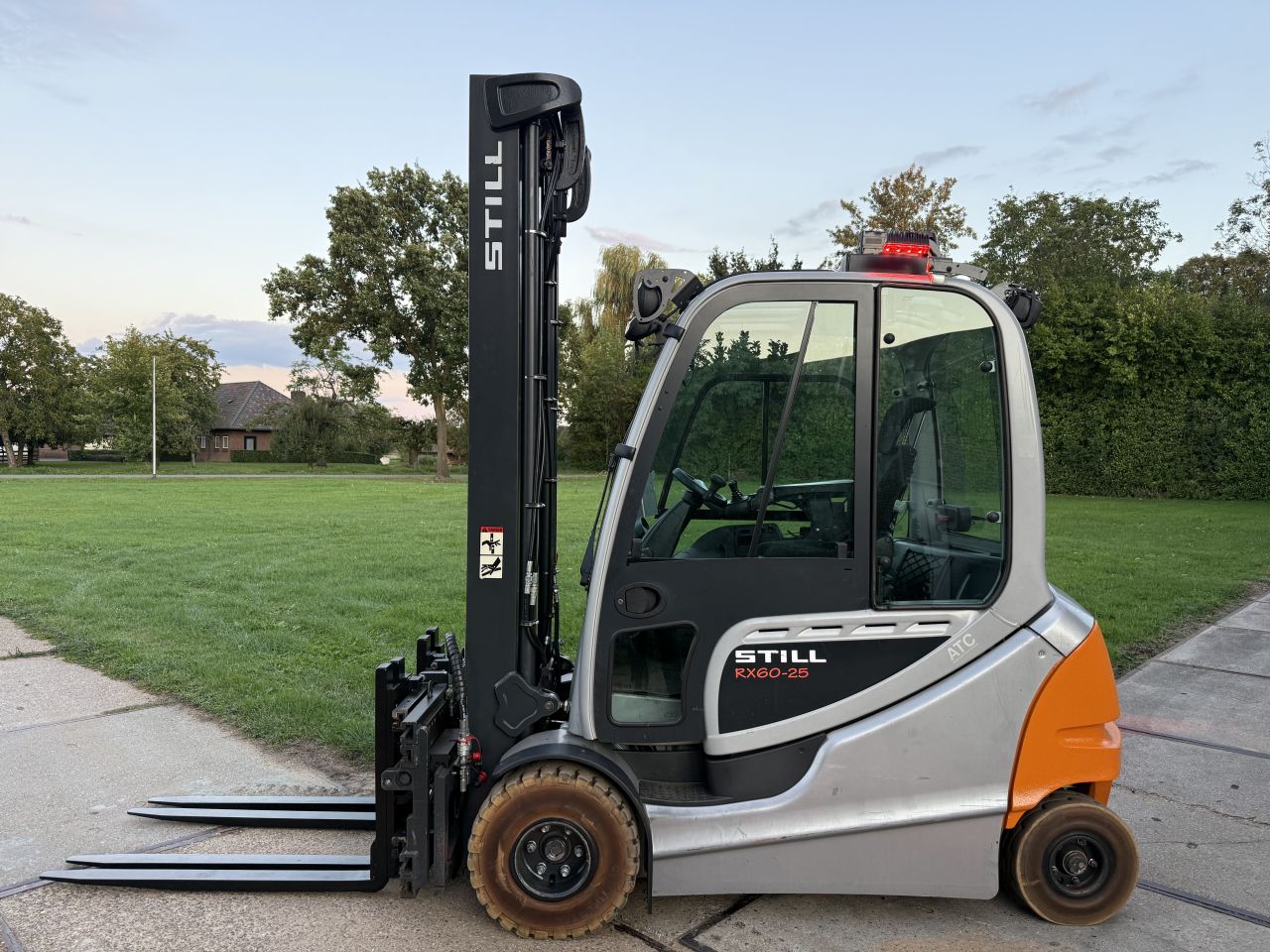 Still RX60-25 triplex Sideshift versteller BJ2019 accu 2022