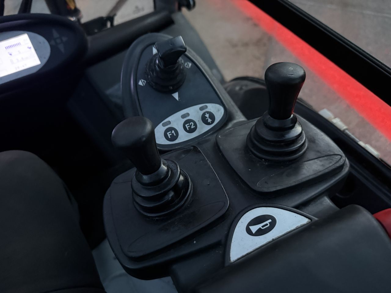 Still RX60-25 triplex Sideshift versteller BJ2019 accu 2022