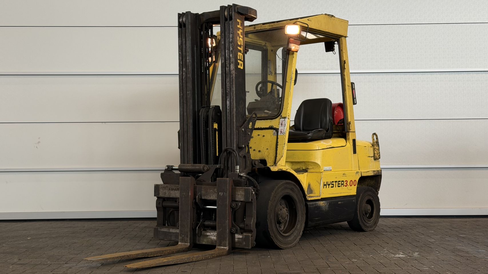 LPG heftruck Hyster H3.00XM, Triplex, Vorkversteller - Sideshift
