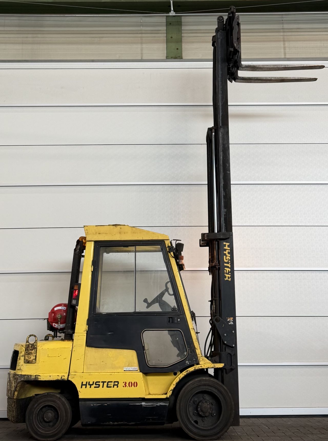 LPG heftruck Hyster H3.00XM, Triplex, Vorkversteller - Sideshift