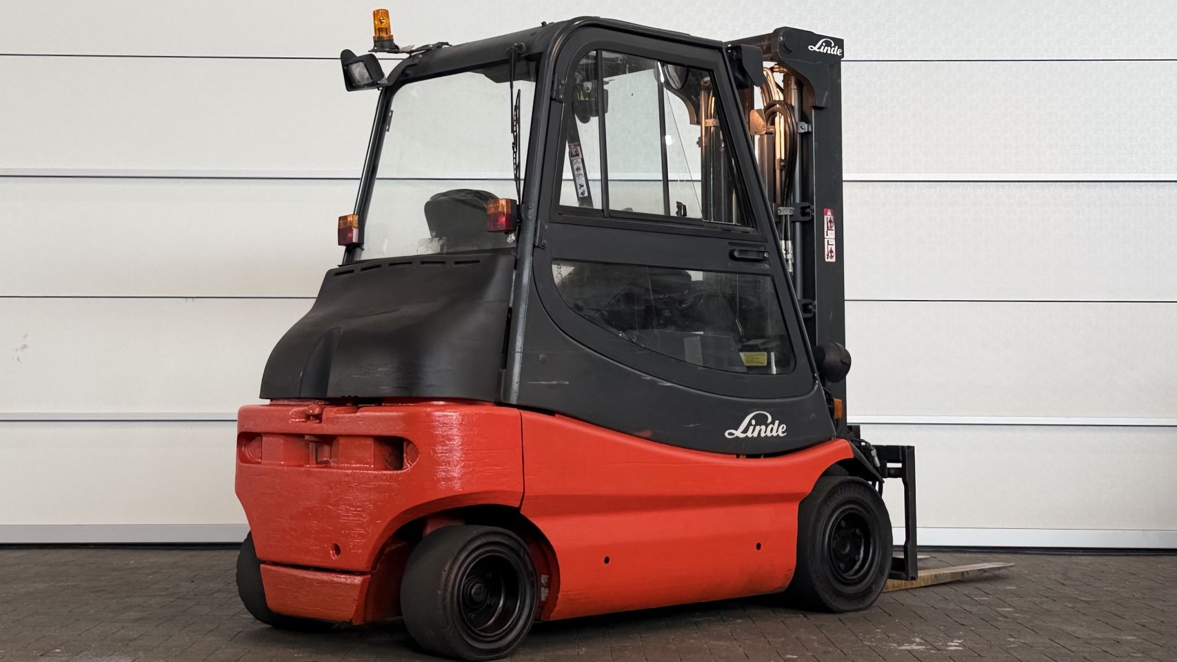 Elektrische heftruck Linde E30-03, Triplex