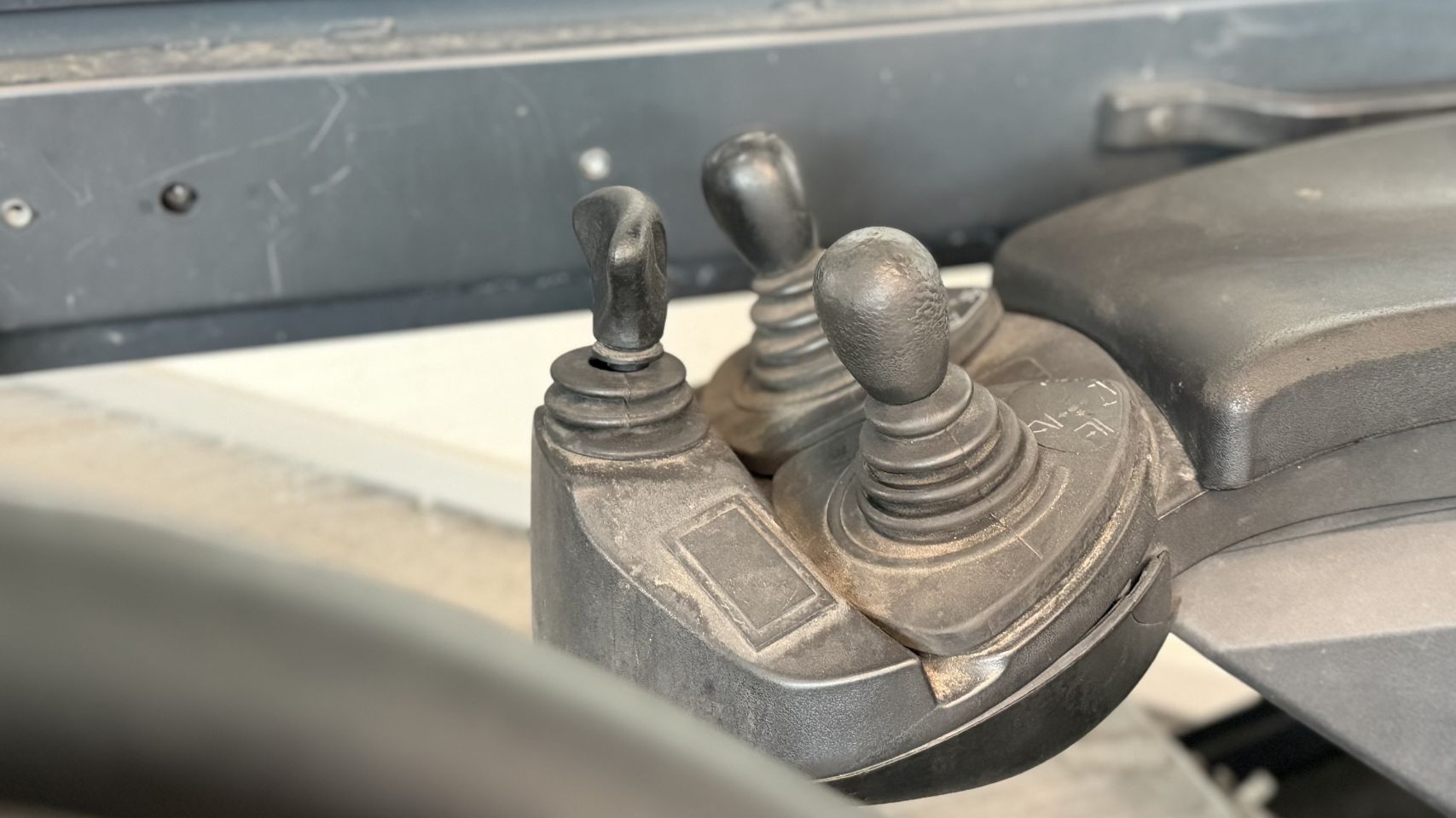 Elektrische heftruck Linde E30-03, Triplex