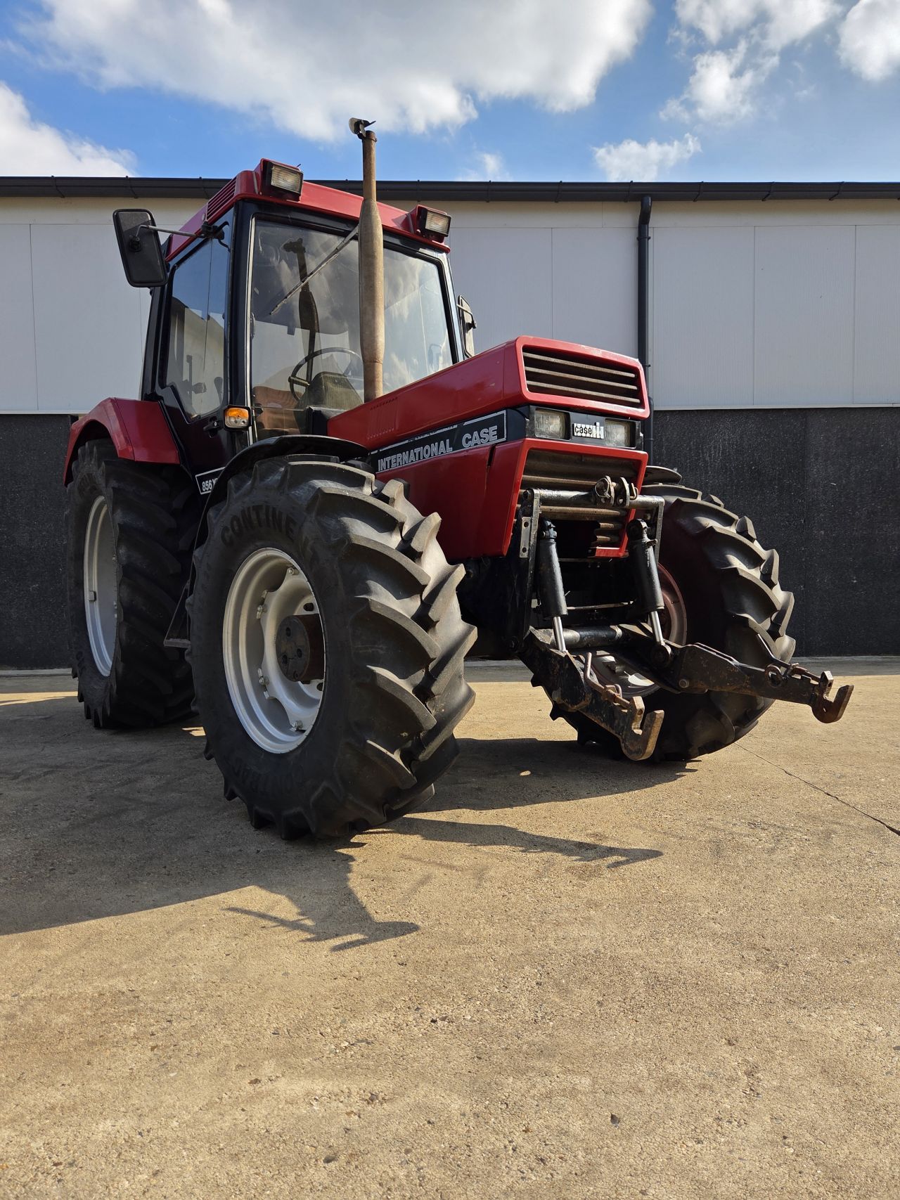 Case international 856XL