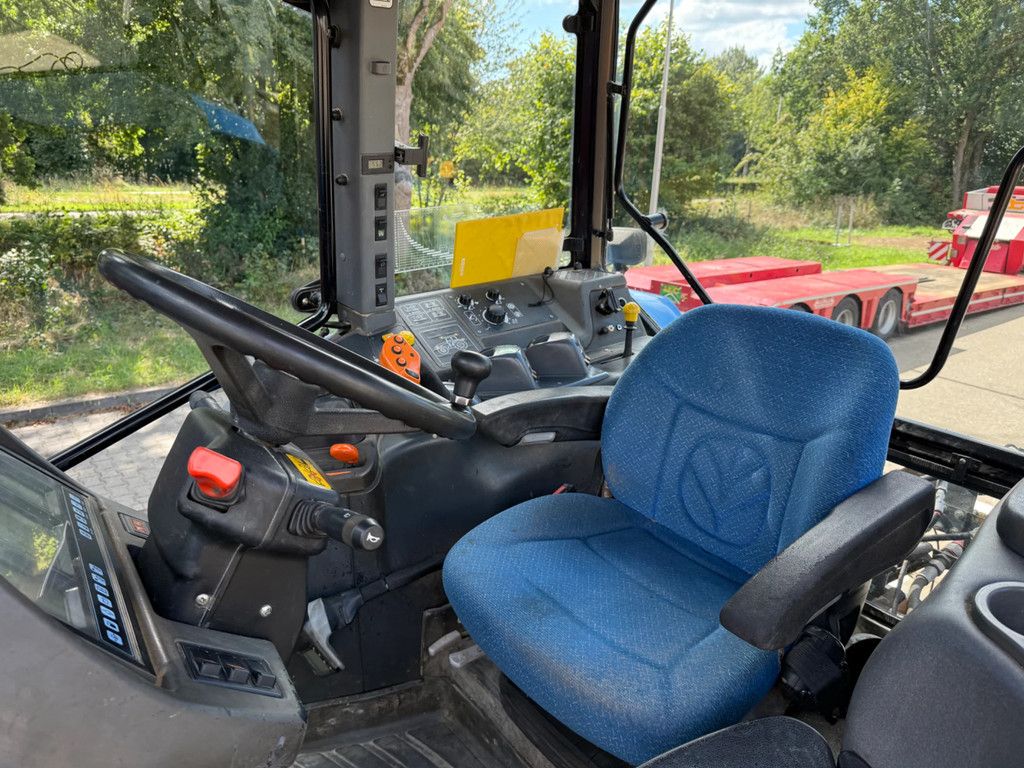 New Holland TM190 TM190