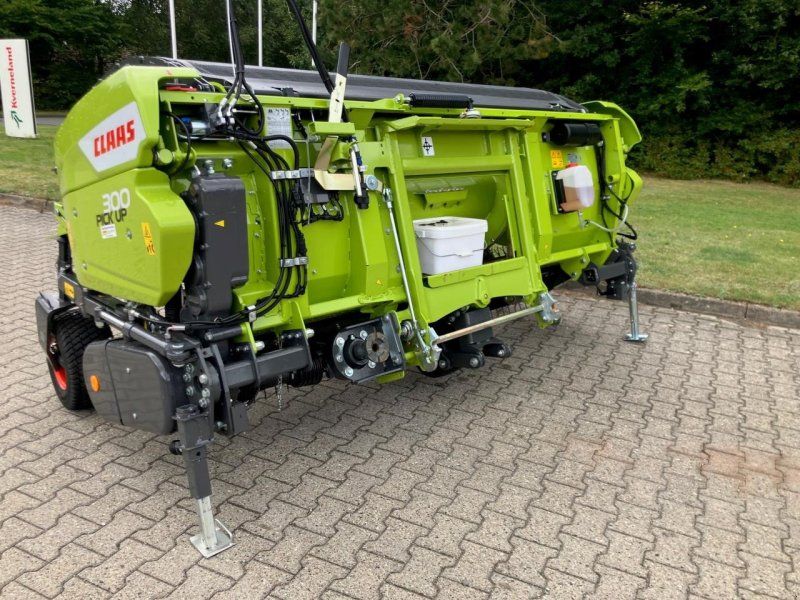 Claas PICK UP 300 PRIFI C