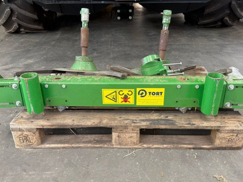 Halmspreder JD S690