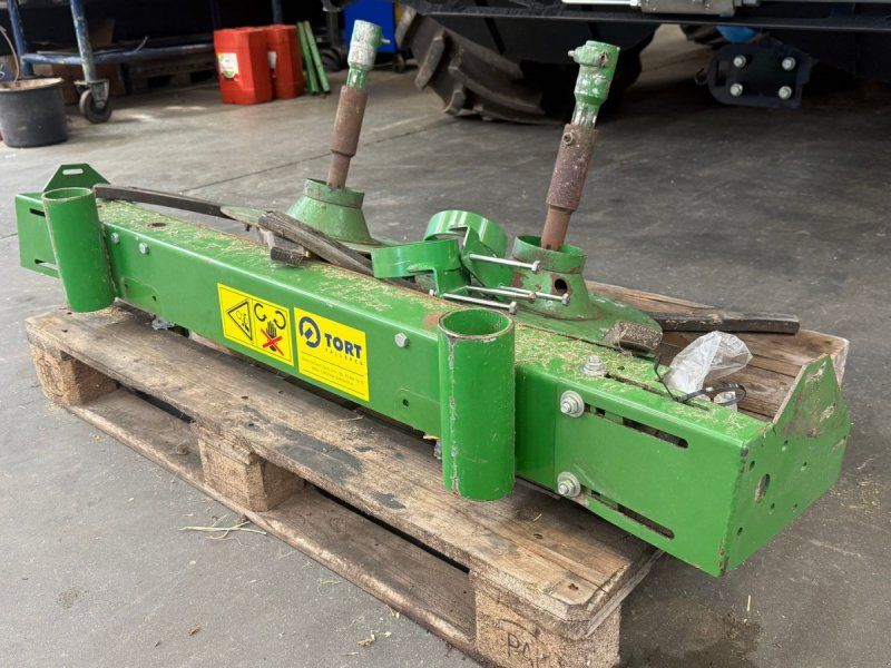 Halmspreder JD S690