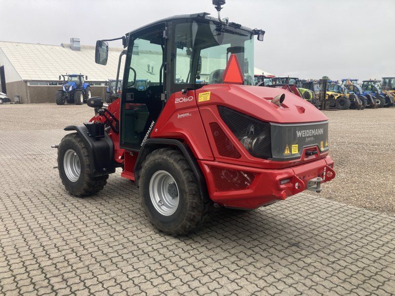 Weidemann 2060 M. KABINE