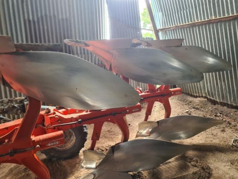 Kuhn VM122 5 NSH