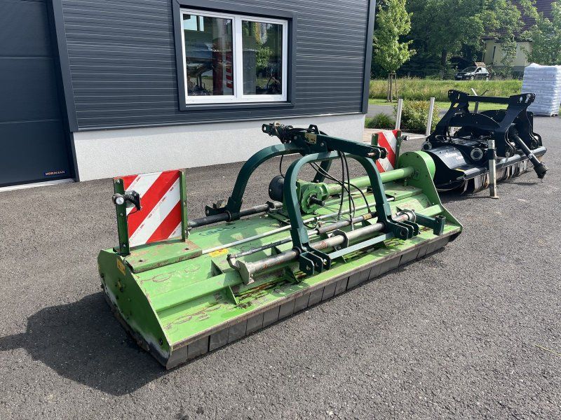 HMF GU 275B