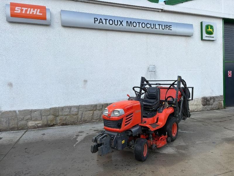 Kubota G23