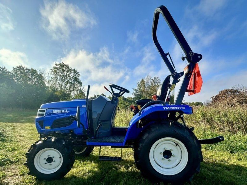 Iseki TM3267e
