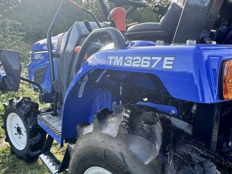 Iseki TM3267e