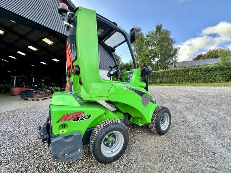Avant 426