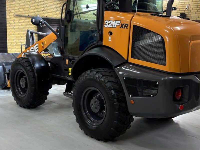 Case IH 321F XR 321F-Stage 5 STD XR Evo