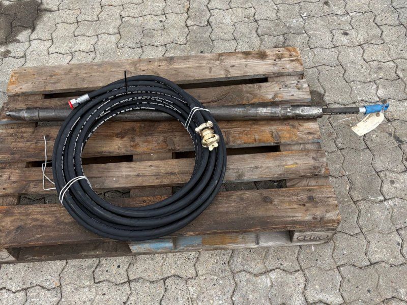 Ø55 Robust Ø55 mm russerraket med helt ny 15 meter skydeslange