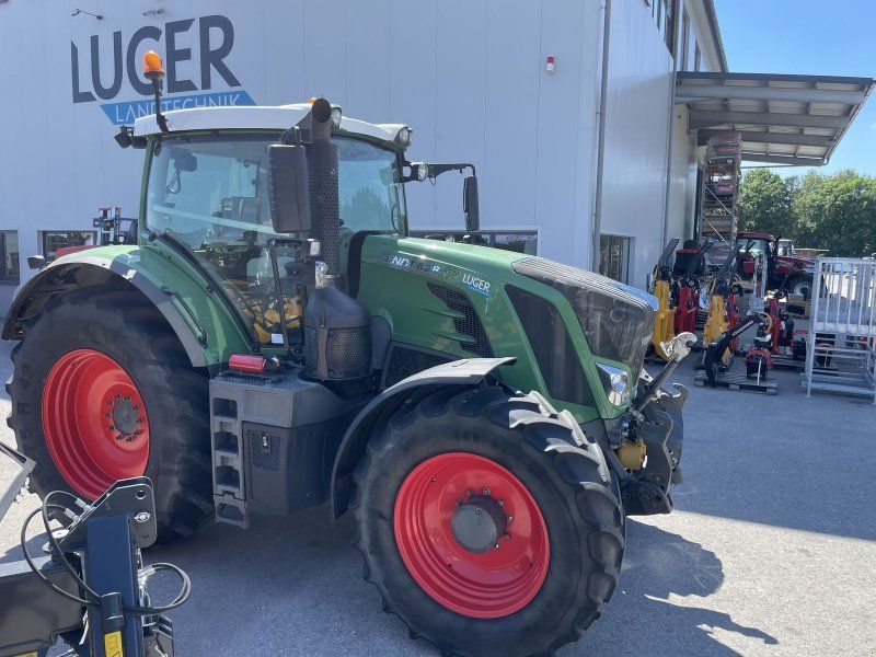 Fendt 828 Vario S4 Profi Plus