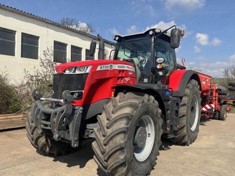 Massey Ferguson 8735 S Dyna VT
