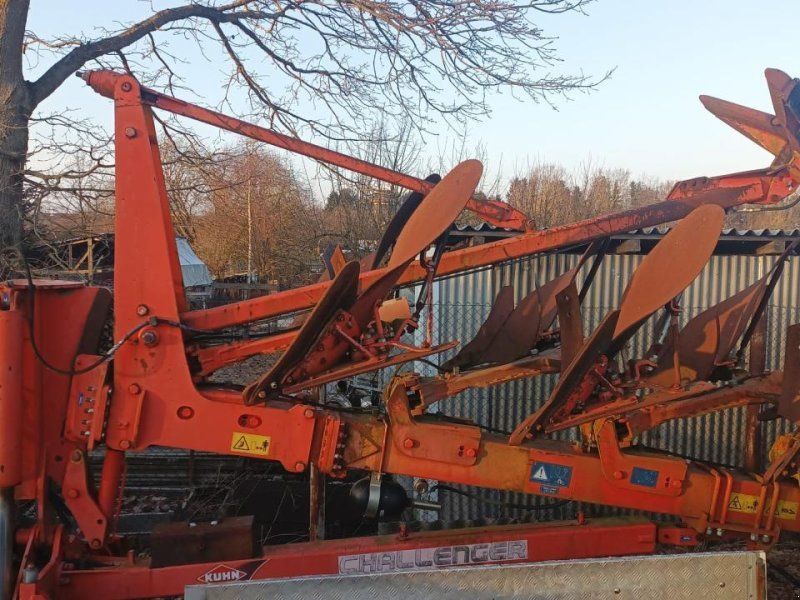 Kuhn Challenger