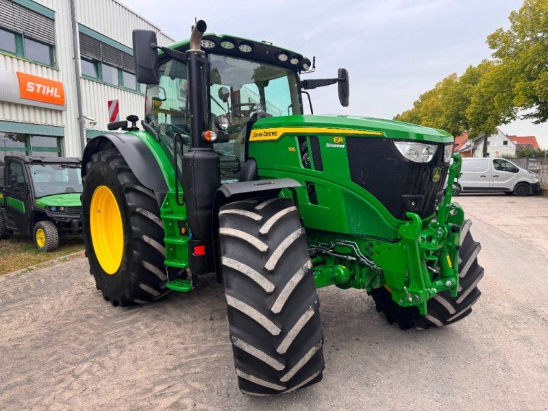 John Deere 6R 195