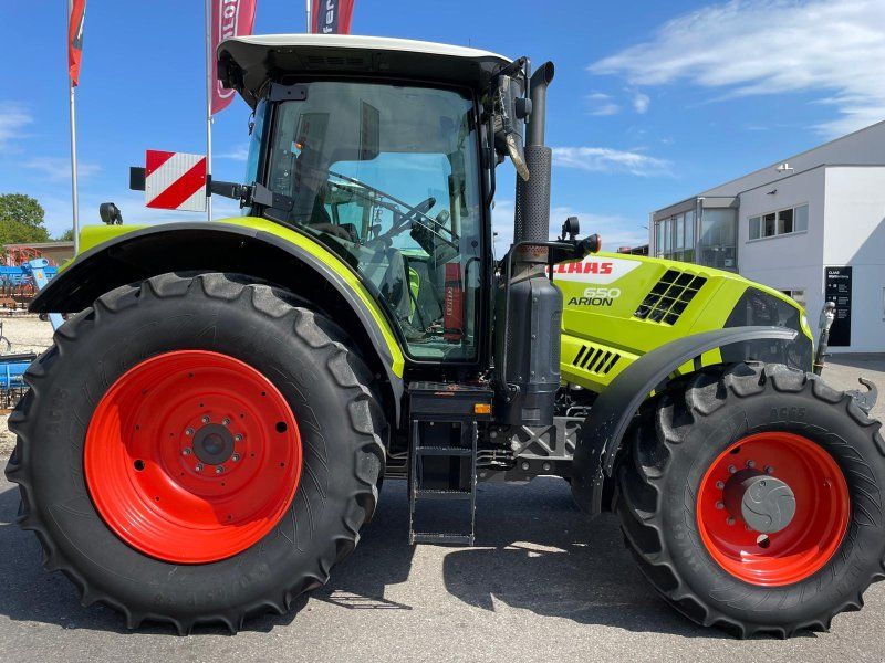 Claas Arion 650 CIS+