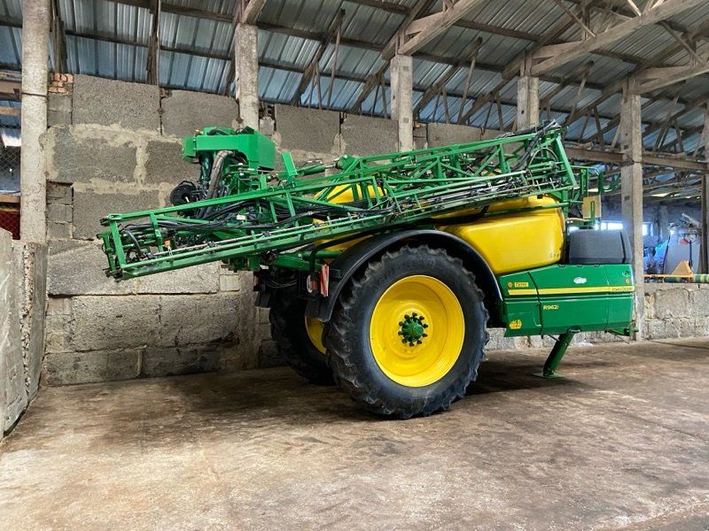 John Deere R962i